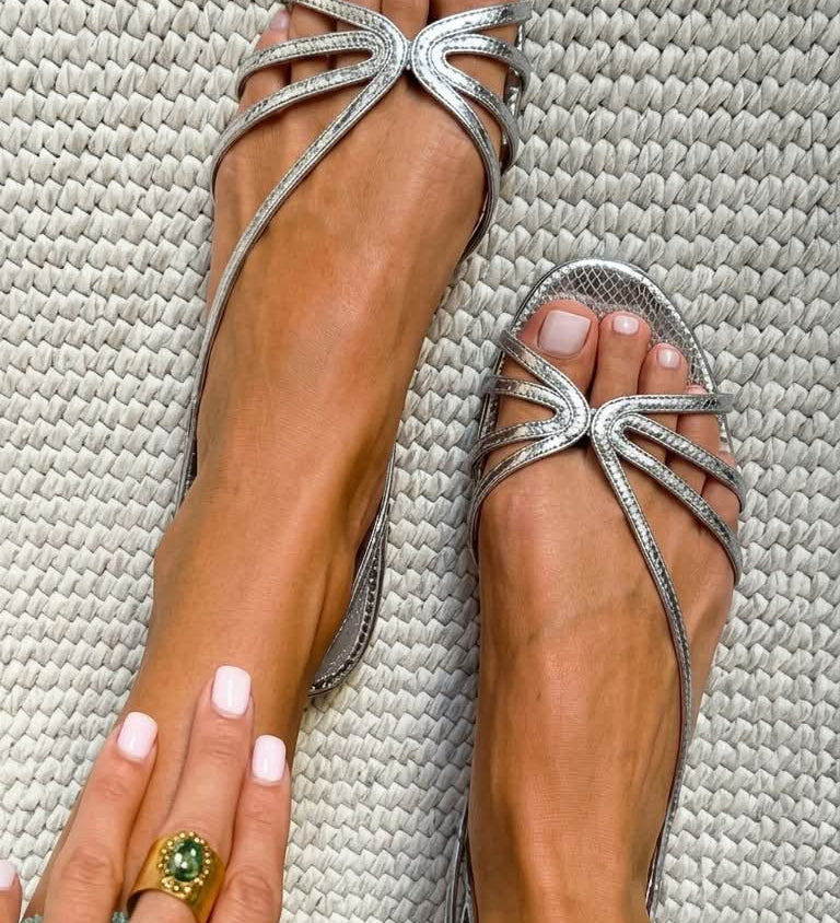 Milica | Zlatne sandale ljetne elegancije