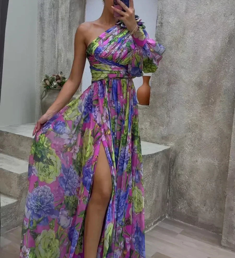 Višnja | Elegantna lepršava haljina
