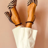 Zebrina - Sandale sa srednjom petom i zebrastim dezenom