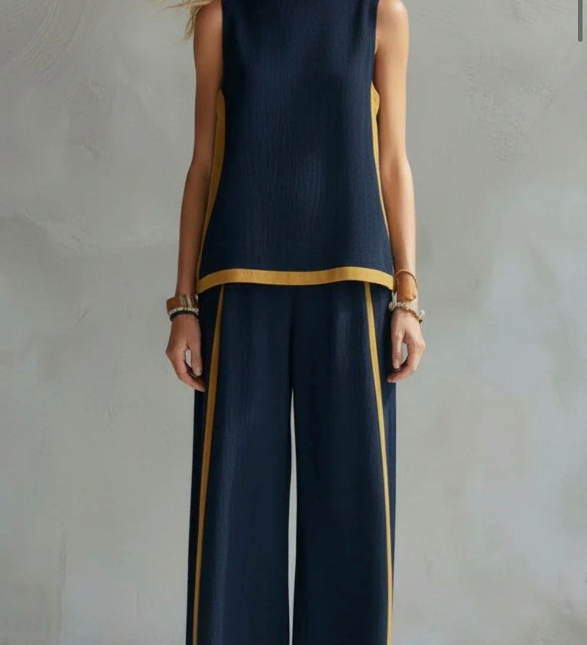 Lejla | Elegantan laneni komplet