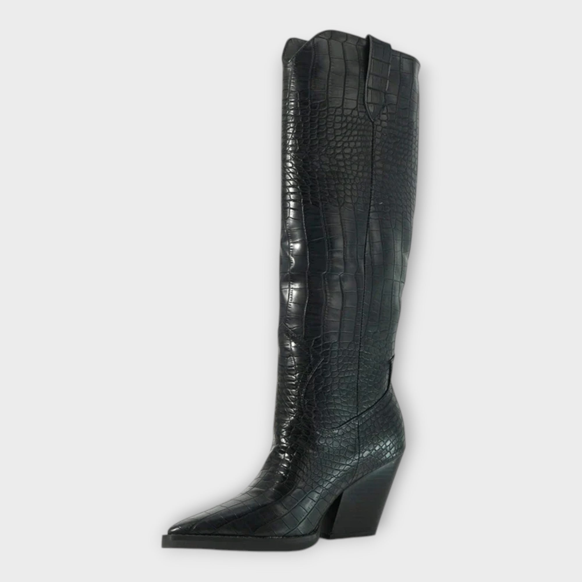 Čizme s kroko uzorkom i elegantnom petom