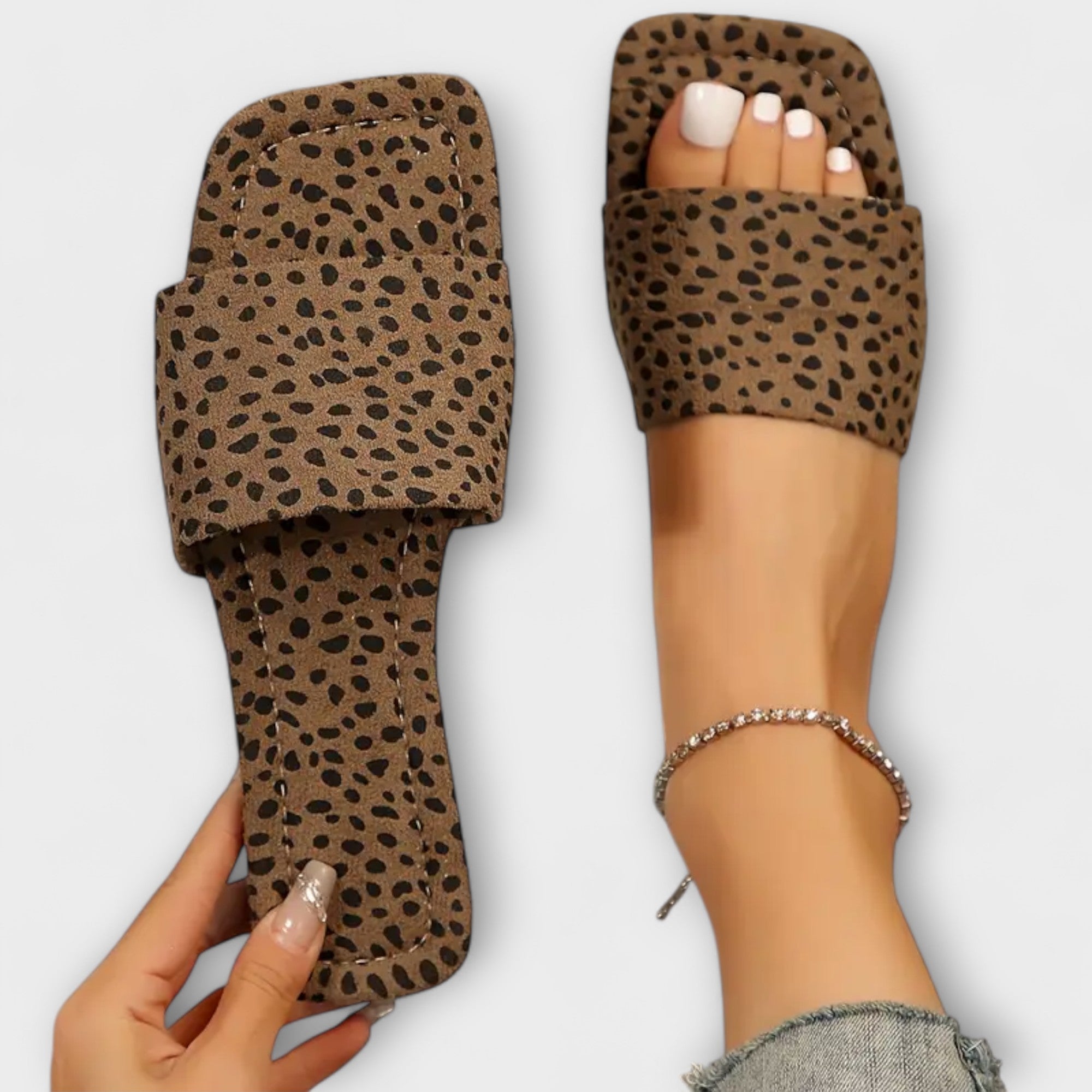 Radmila | Ravne mokasine s leopard uzorkom