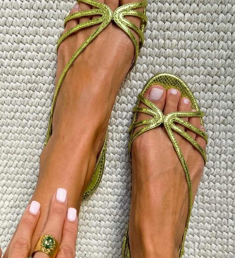 Milica | Zlatne sandale ljetne elegancije